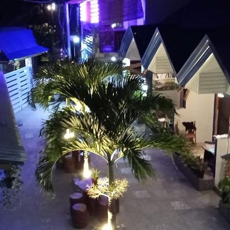 ג'נרל לונה Foxtail Guesthouse Siargao מראה חיצוני תמונה