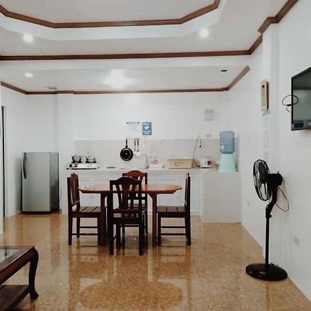 ג'נרל לונה Foxtail Guesthouse Siargao מראה חיצוני תמונה