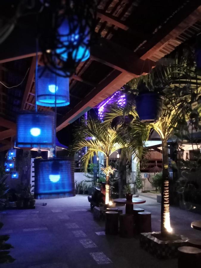 ג'נרל לונה Foxtail Guesthouse Siargao מראה חיצוני תמונה