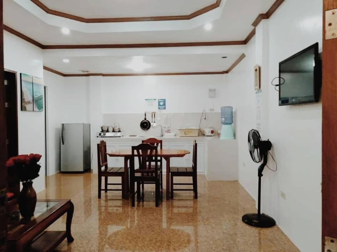 ג'נרל לונה Foxtail Guesthouse Siargao מראה חיצוני תמונה